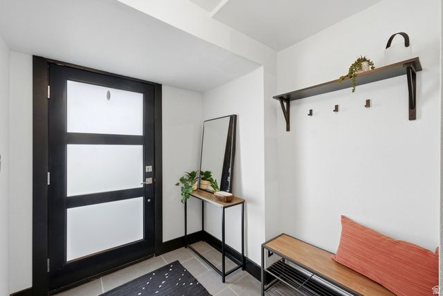 3720 E YOSEMITE DR, Salt Lake City, UT 84109