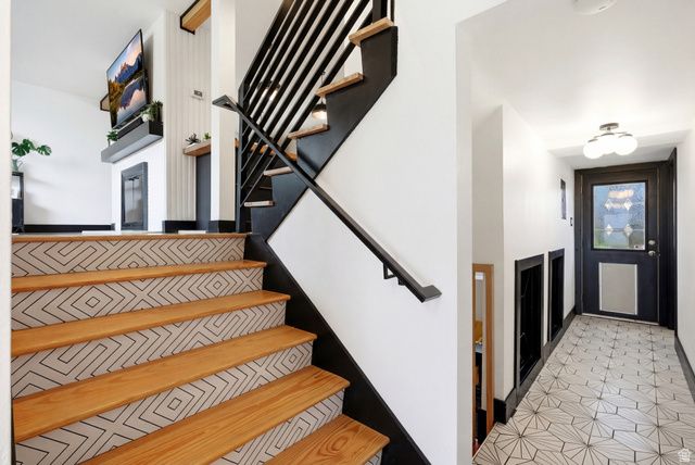 3720 E YOSEMITE DR, Salt Lake City, UT 84109