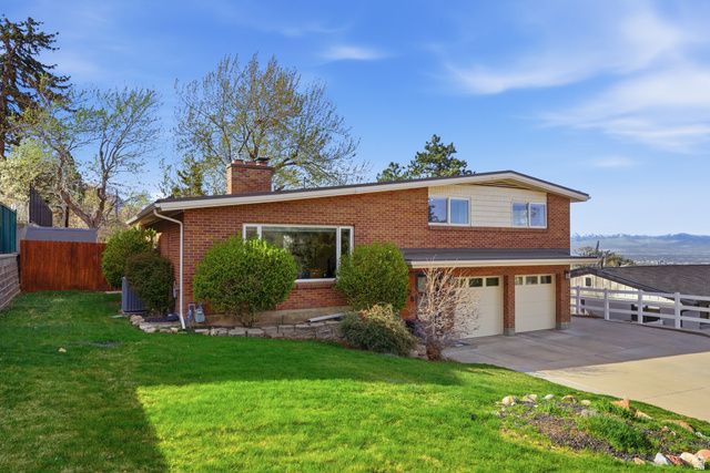 3720 E YOSEMITE DR, Salt Lake City, UT 84109