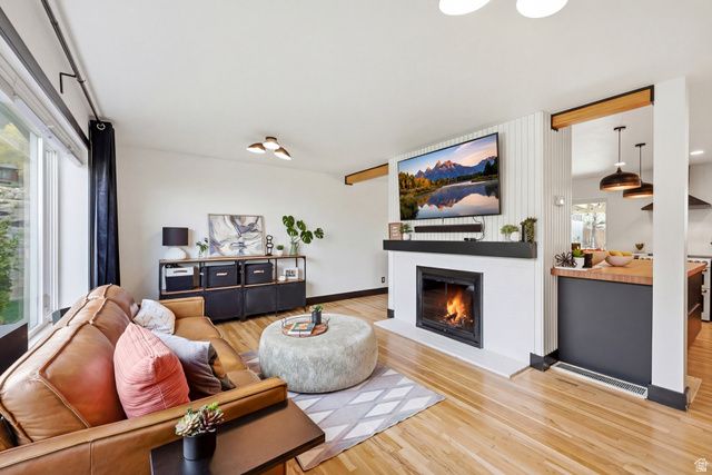 3720 E YOSEMITE DR, Salt Lake City, UT 84109