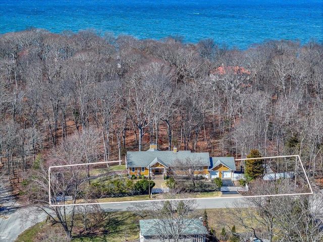 14 Cedar Street, Wading River, NY 11792