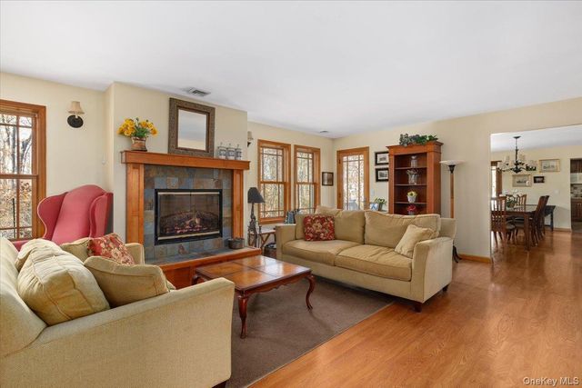 14 Cedar Street, Wading River, NY 11792
