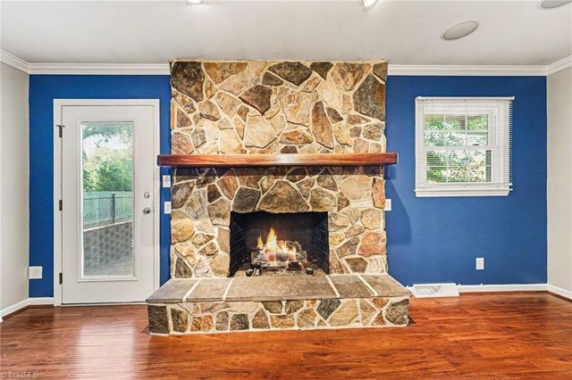 8025 Reynolda Road, Pfafftown, NC 27040