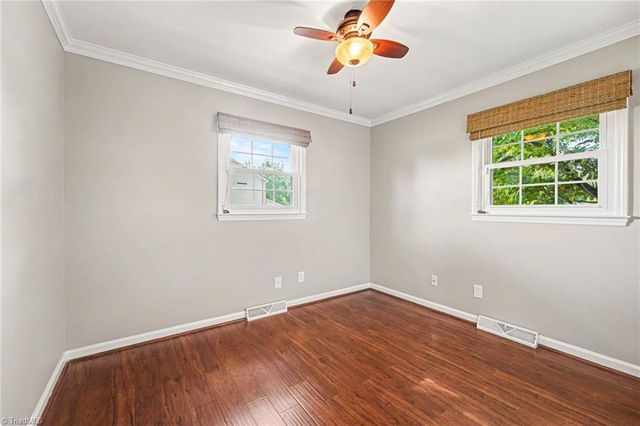 8025 Reynolda Road, Pfafftown, NC 27040