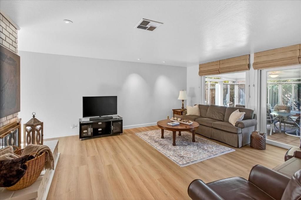 Image 3 of property listing at 2069 Mayfield Avenue, San Jose, CA 95130