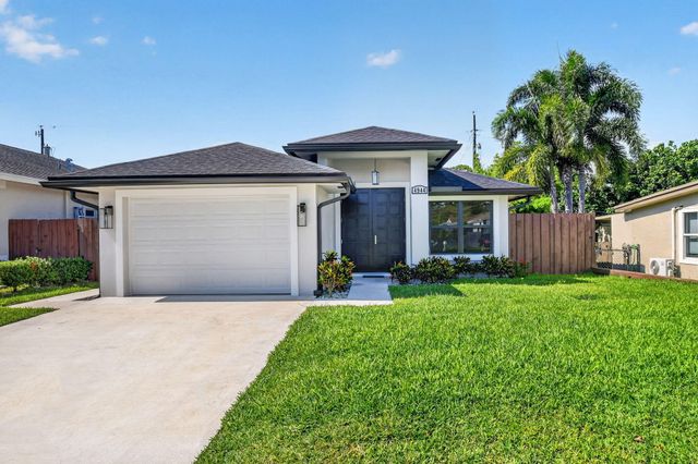 4944 Mcconnell Street, Lake Worth, FL 33463