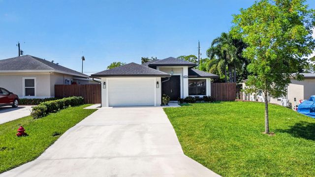 4944 Mcconnell Street, Lake Worth, FL 33463