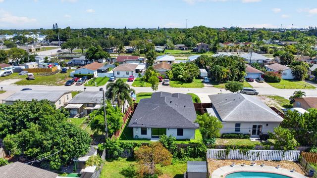4944 Mcconnell Street, Lake Worth, FL 33463