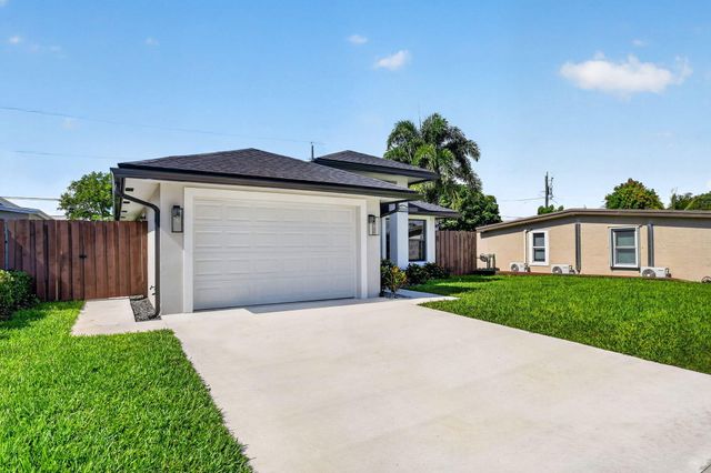4944 Mcconnell Street, Lake Worth, FL 33463