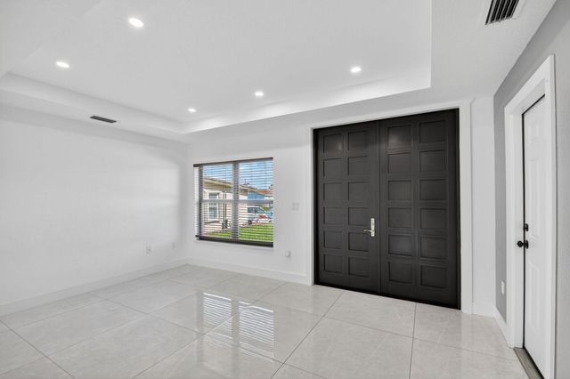 4944 Mcconnell Street, Lake Worth, FL 33463