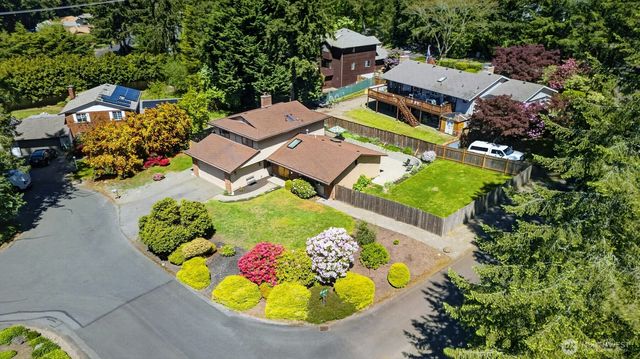 4809 88th Avenue Ct W, University Place, WA 98467