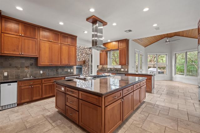 106 Sendera Bonita, Austin, TX 78734