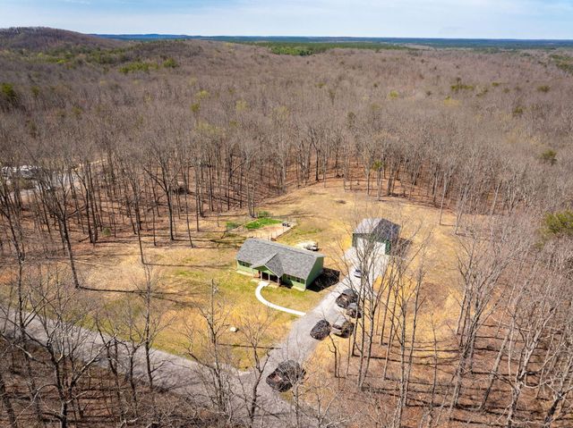 511 Black Mountain Road, Dunlap, TN 37327