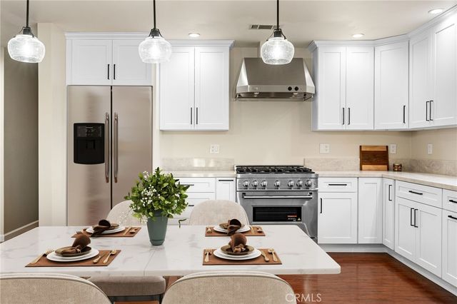 2532 5th Street, La Verne, CA 91750