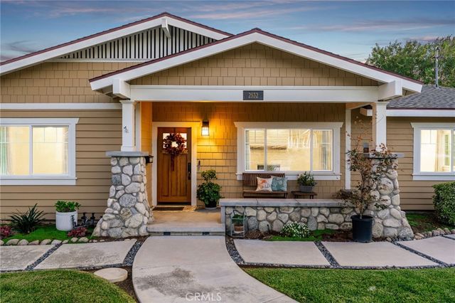2532 5th Street, La Verne, CA 91750