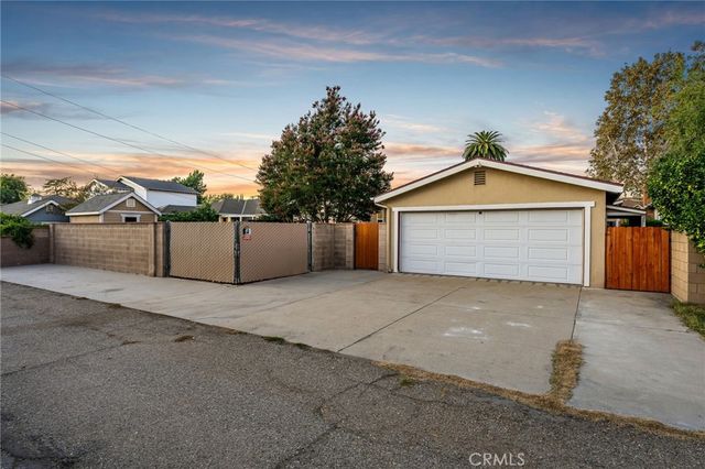 2532 5th Street, La Verne, CA 91750