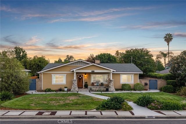 2532 5th Street, La Verne, CA 91750