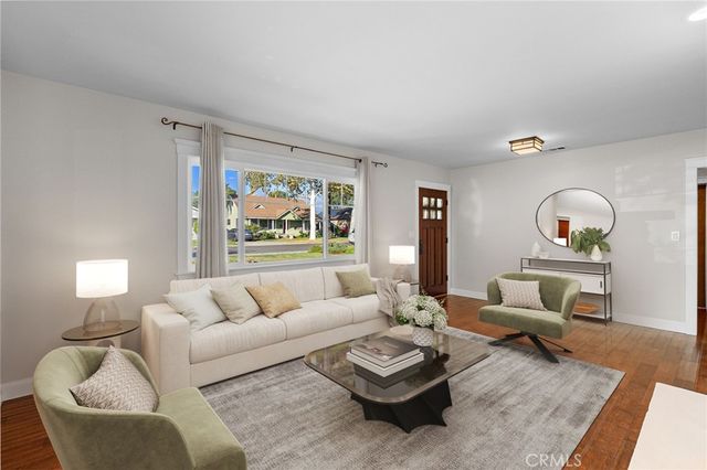 2532 5th Street, La Verne, CA 91750