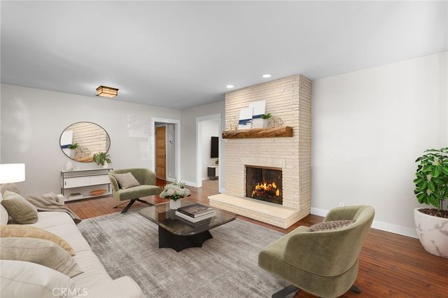 2532 5th Street, La Verne, CA 91750