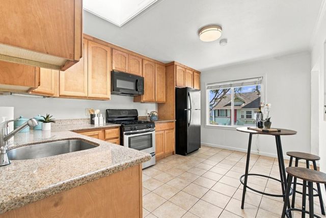 400 Munich Street, San Francisco, CA 94112