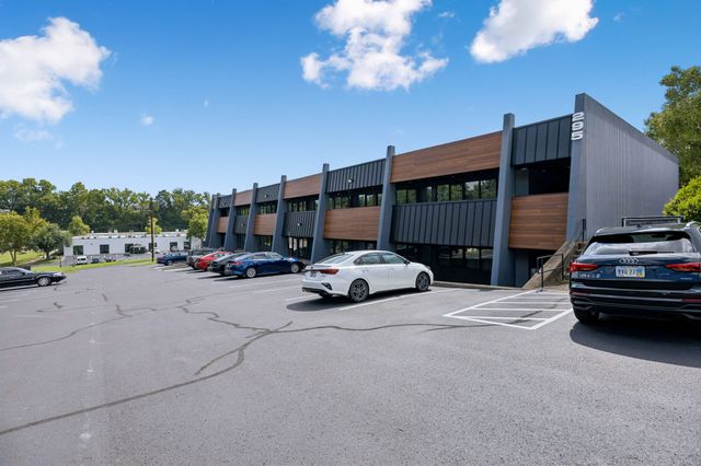295 Plus Park Blvd Unit 214, Nashville, TN 37217
