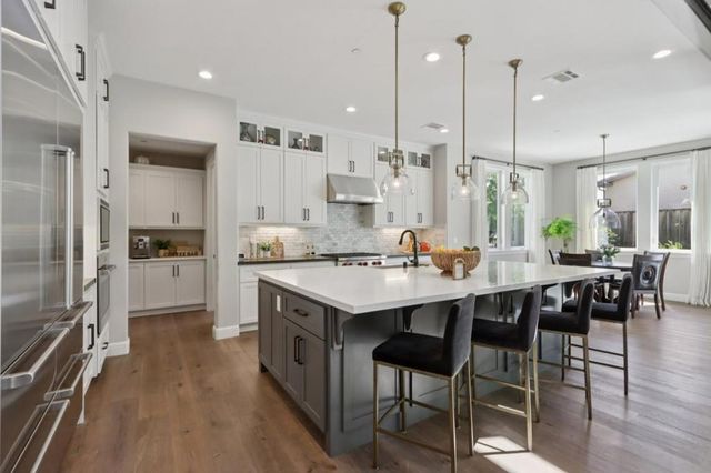 18600 Corte Arcangel, Morgan Hill, CA 95037