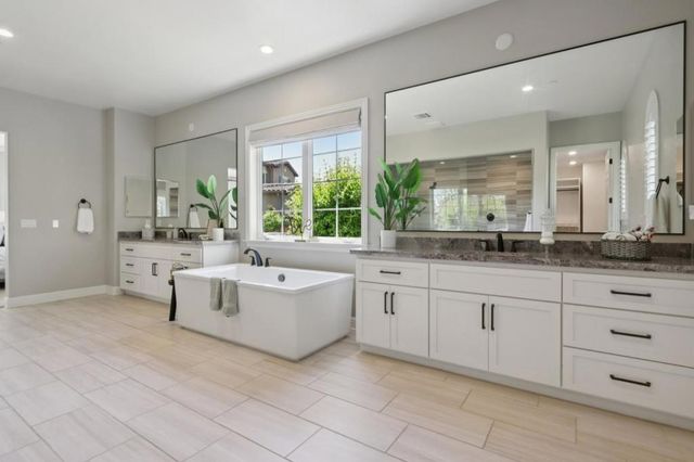 18600 Corte Arcangel, Morgan Hill, CA 95037