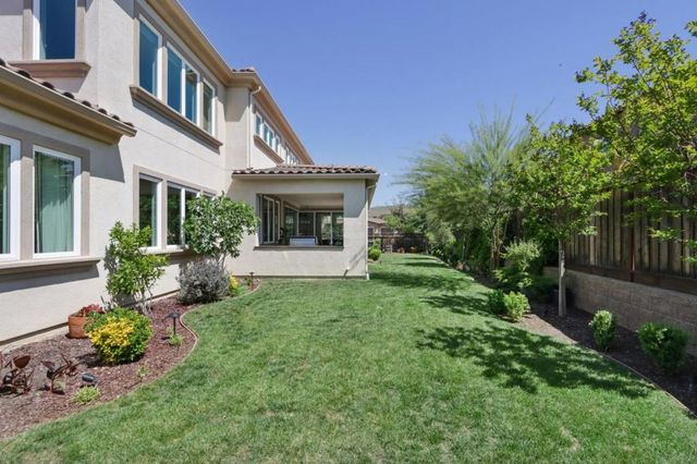 18600 Corte Arcangel, Morgan Hill, CA 95037