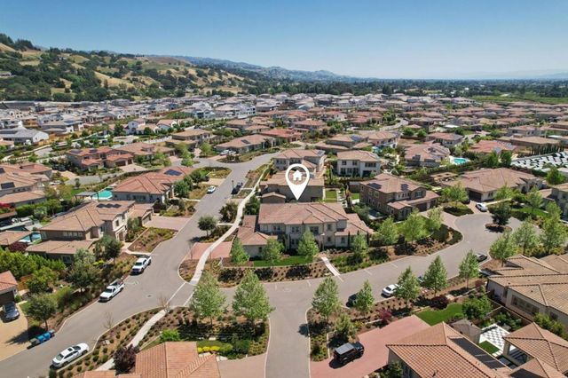 18600 Corte Arcangel, Morgan Hill, CA 95037