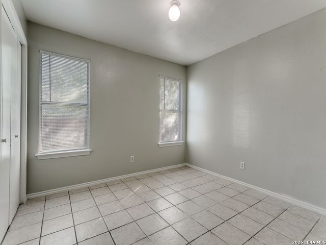 7575 Windsor Oaks, San Antonio, TX 78239