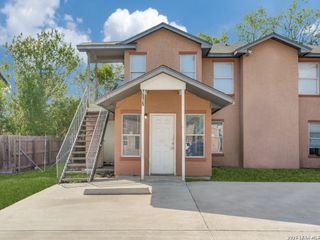 7575 Windsor Oaks, San Antonio, TX 78239