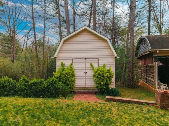 365 Quarles Lane, Ellijay, GA 30540