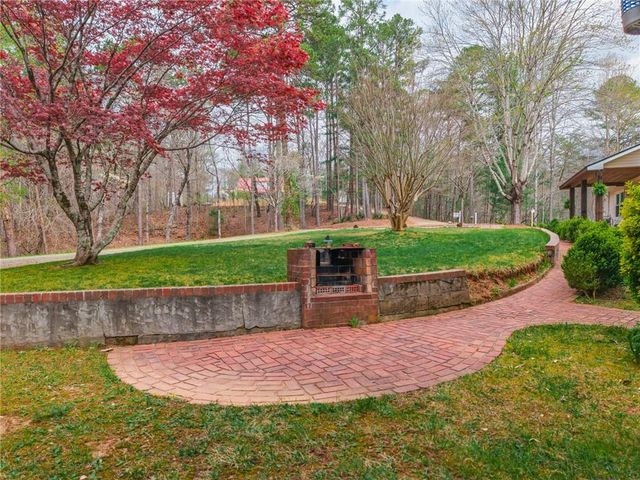 365 Quarles Lane, Ellijay, GA 30540