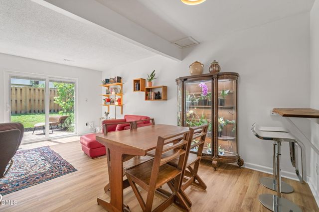 220 Elizabeth Street Apt E7, Chapel Hill, NC 27514