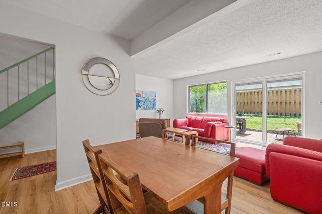 220 Elizabeth Street Apt E7, Chapel Hill, NC 27514