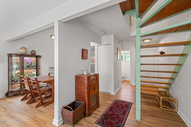 220 Elizabeth Street Apt E7, Chapel Hill, NC 27514