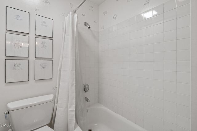 220 Elizabeth Street Apt E7, Chapel Hill, NC 27514