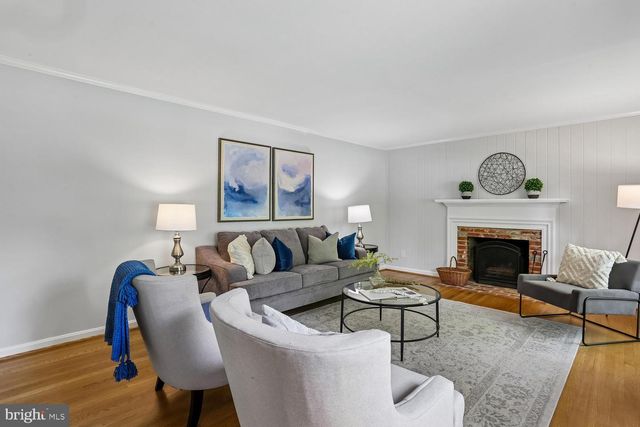 11507 FARMLAND DR, Rockville, MD 20852