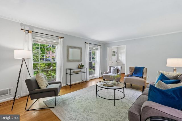 11507 FARMLAND DR, Rockville, MD 20852