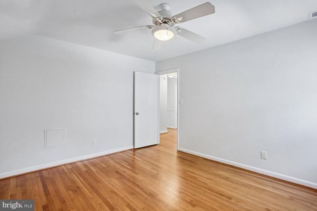 11507 FARMLAND DR, Rockville, MD 20852