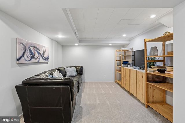 11507 FARMLAND DR, Rockville, MD 20852