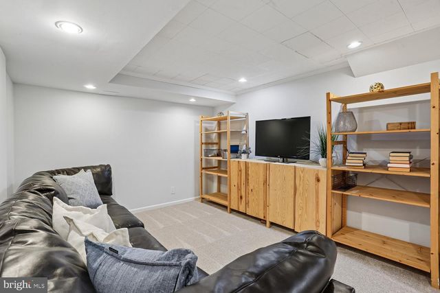 11507 FARMLAND DR, Rockville, MD 20852