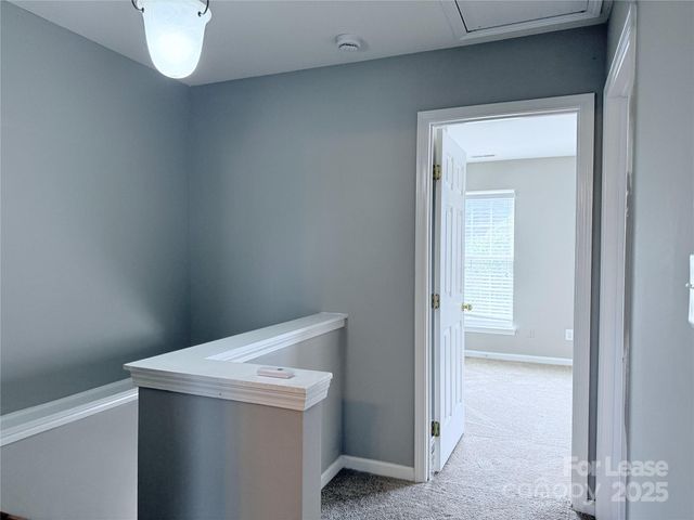 4917 Sunburst Lane, Charlotte, NC 28213