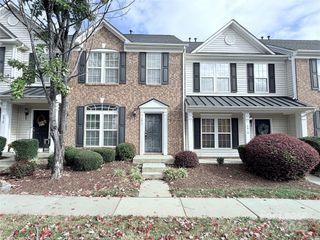 4917 Sunburst Lane, Charlotte, NC 28213