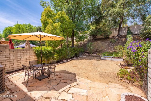 29633 Strawberry Hill Drive, Agoura Hills, CA 91301