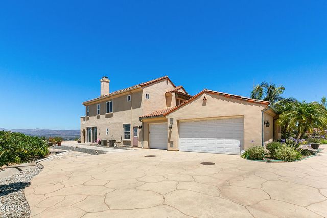 12127 Presilla Road, Camarillo, CA 93012