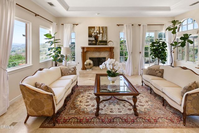 12127 Presilla Road, Camarillo, CA 93012