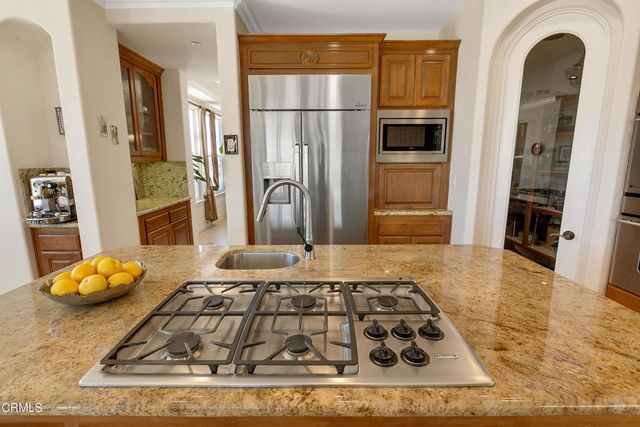 12127 Presilla Road, Camarillo, CA 93012