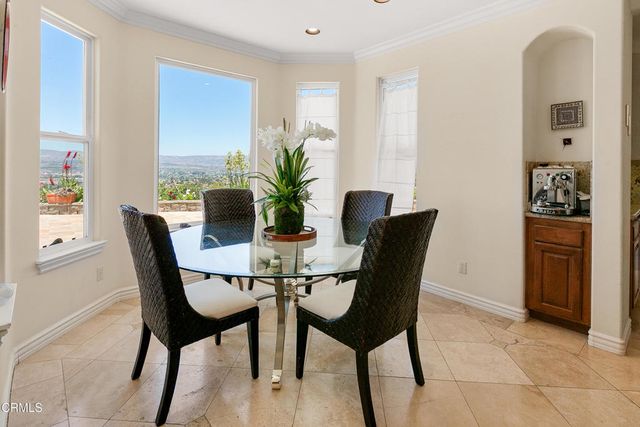 12127 Presilla Road, Camarillo, CA 93012