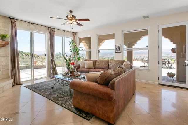 12127 Presilla Road, Camarillo, CA 93012